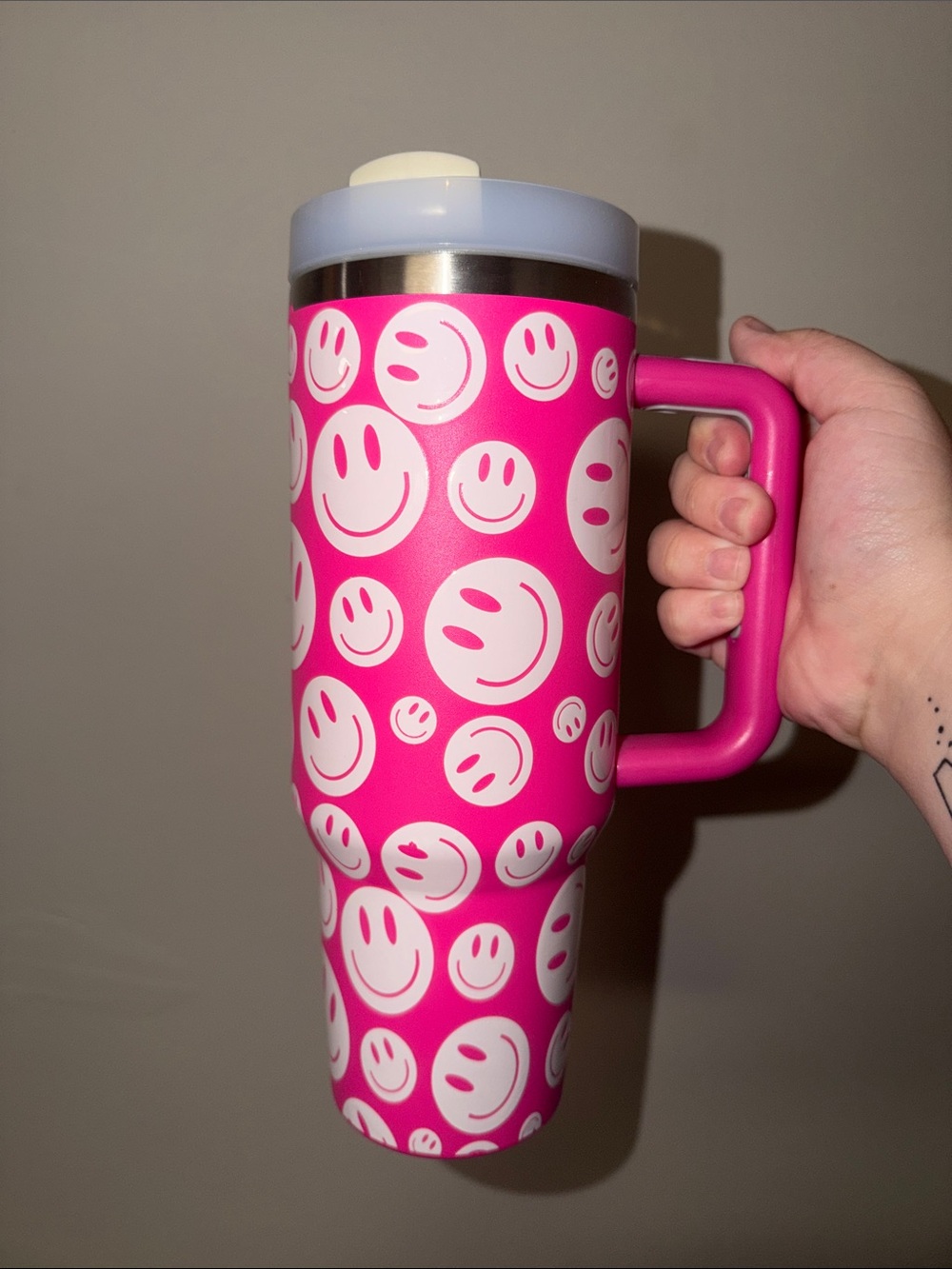 Bright Pink Smiley Face Travel Tumbler with Handle NO STRAW